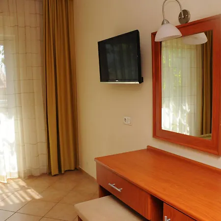 贝德尼兹别墅酒店 厄吕代尼兹